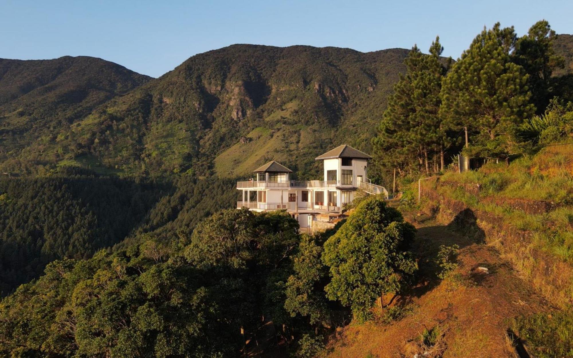 Shanthi Uyana Kandy Exterior photo